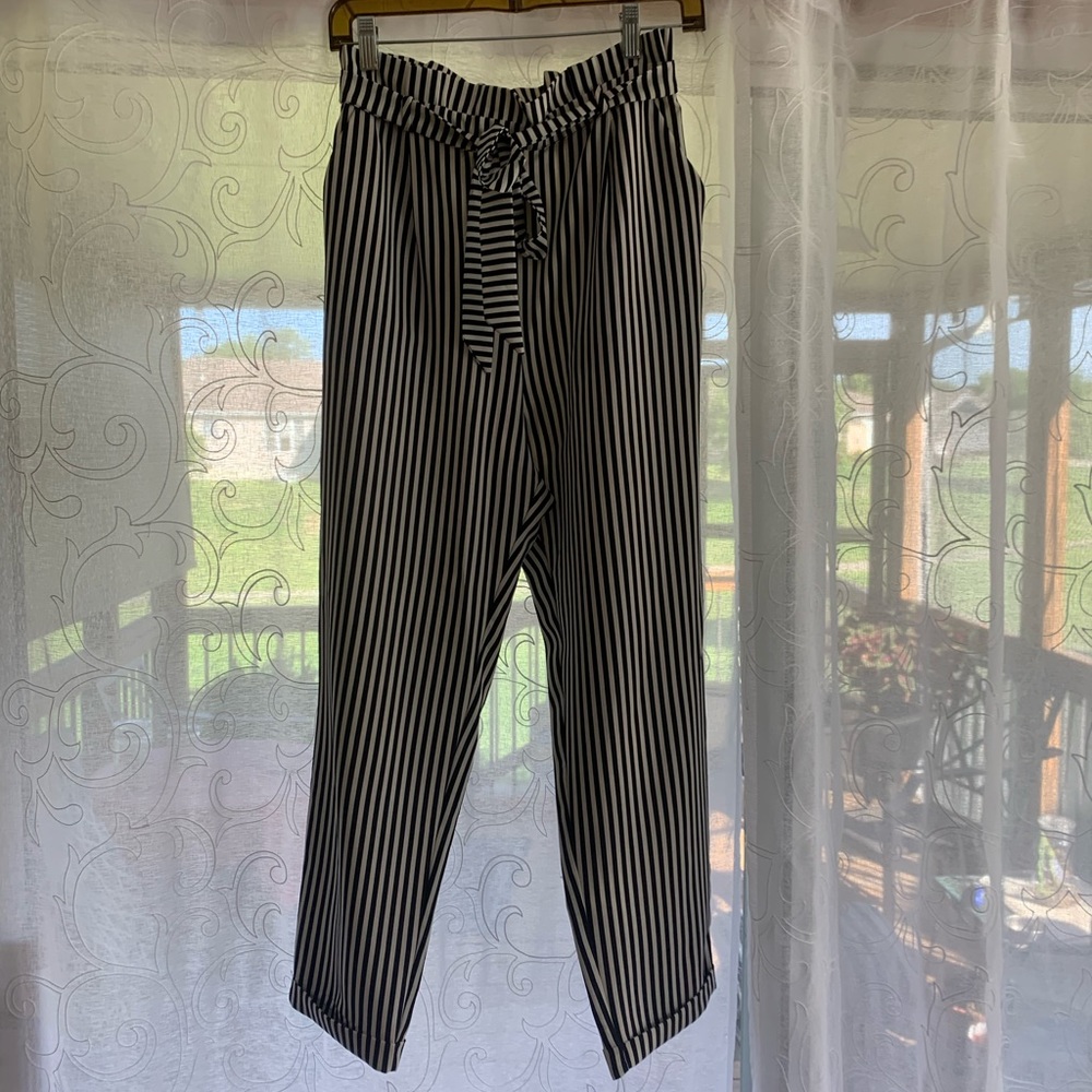 Pull & Bear Casual Pant